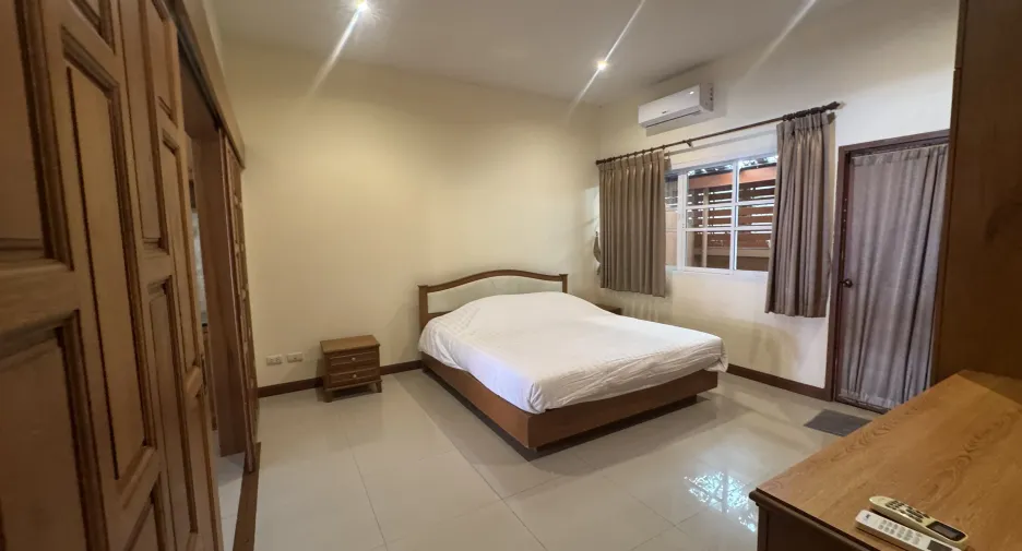 For rent 2 bedrooms house in Na Jomtien, Pattaya