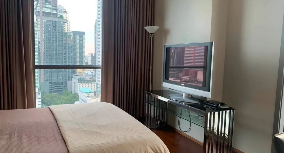 For rent 1 bed condo 