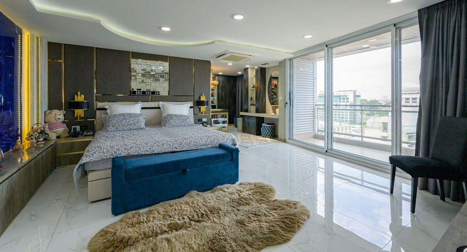 For sale 2 bedrooms condo 