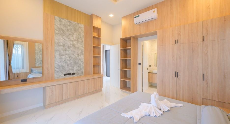 Haus zum Kauf mit 4 Zimmer in Bang Lamung, Chonburi