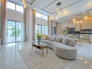 出售 4 卧室 独立屋 在 Bang Lamung, Chon Buri