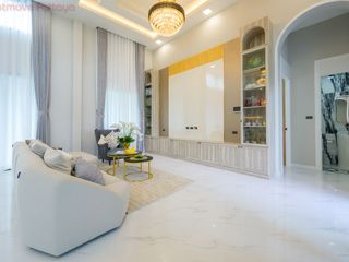 Haus zum Kauf mit 4 Zimmer in Bang Lamung, Chonburi