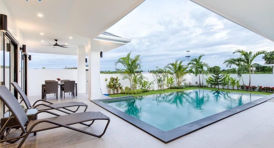 Villa zum Kauf mit Studio in Hua Hin, Prachuap Khiri Khan