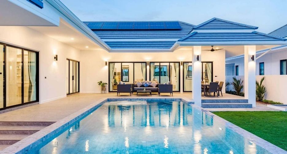 Villa zum Kauf mit Studio in Hua Hin, Prachuap Khiri Khan
