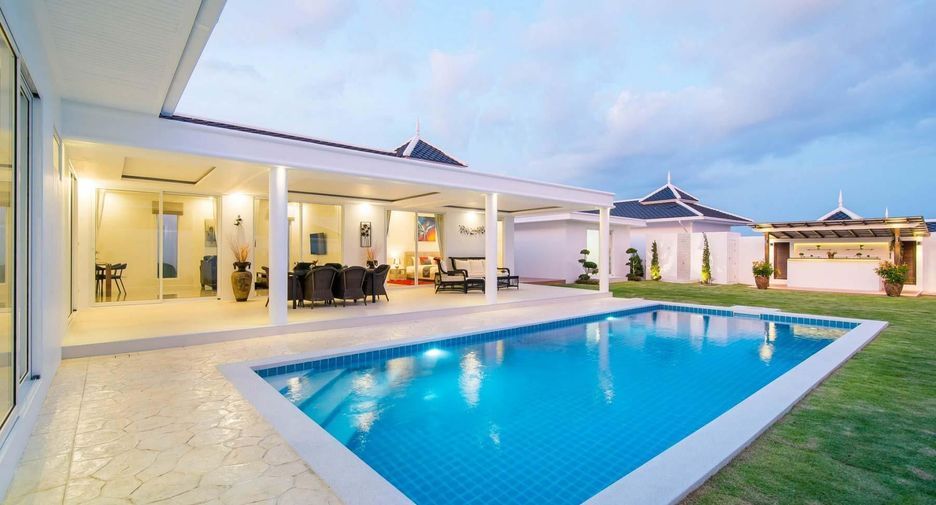 Villa zum Kauf mit Studio in Hua Hin, Prachuap Khiri Khan