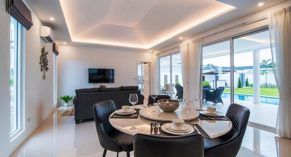 Villa zum Kauf mit Studio in Hua Hin, Prachuap Khiri Khan