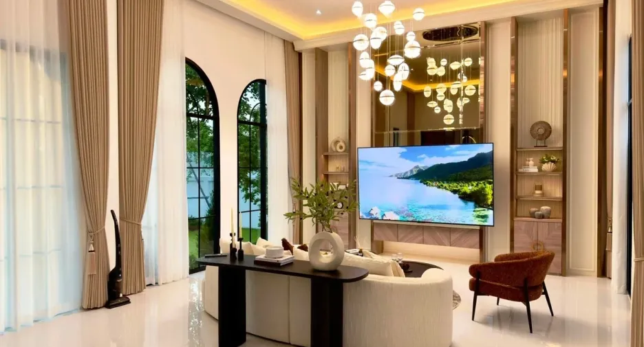 For sale 5 bedrooms house in Bang Lamung, Chonburi