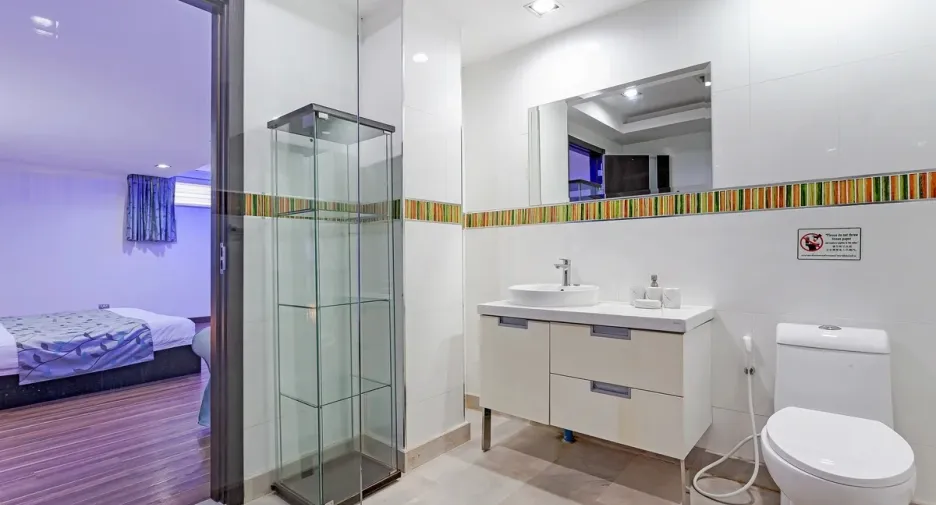 For rent and for sale 4 bedrooms house in Bang Lamung, Chonburi