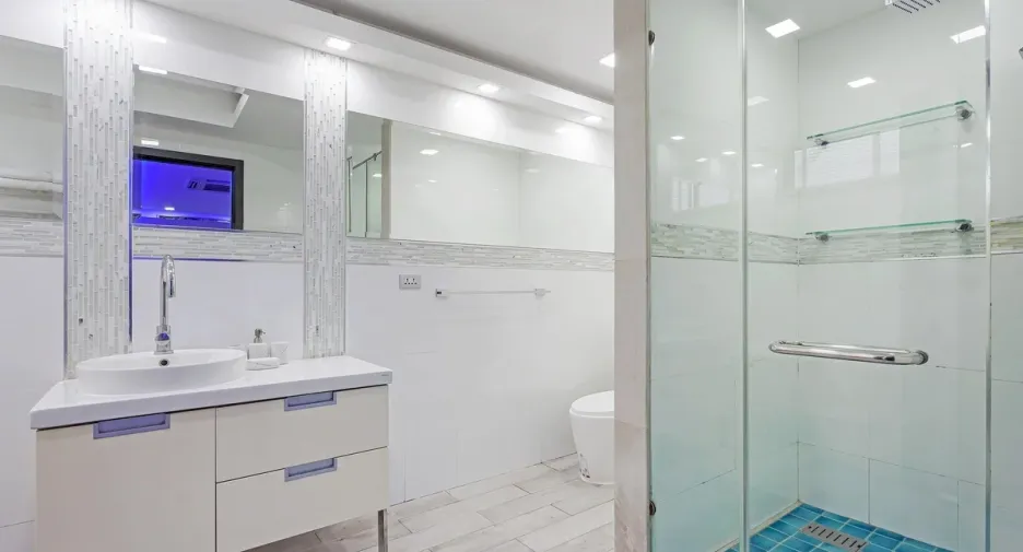 For rent and for sale 4 bedrooms house in Bang Lamung, Chonburi
