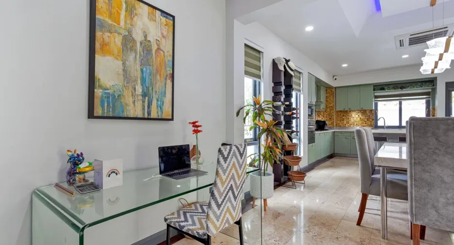 For rent and for sale 5 bedrooms house in Bang Lamung, Chonburi