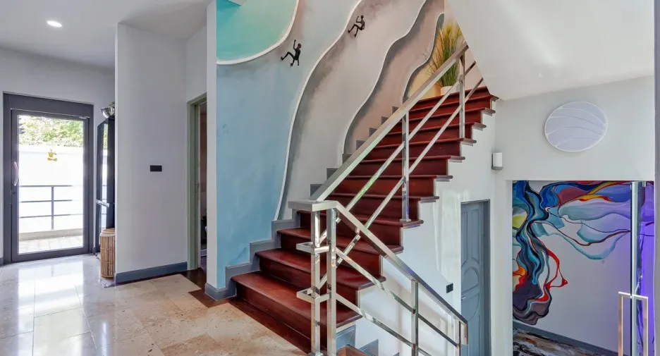 For rent and for sale 5 bedrooms house in Bang Lamung, Chonburi