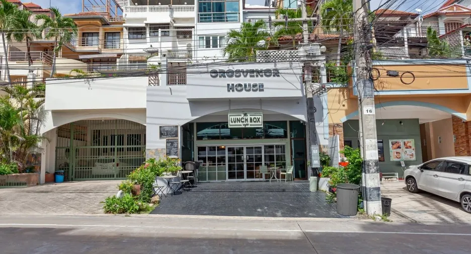 For rent and for sale 8 bedrooms house in Bang Lamung, Chonburi