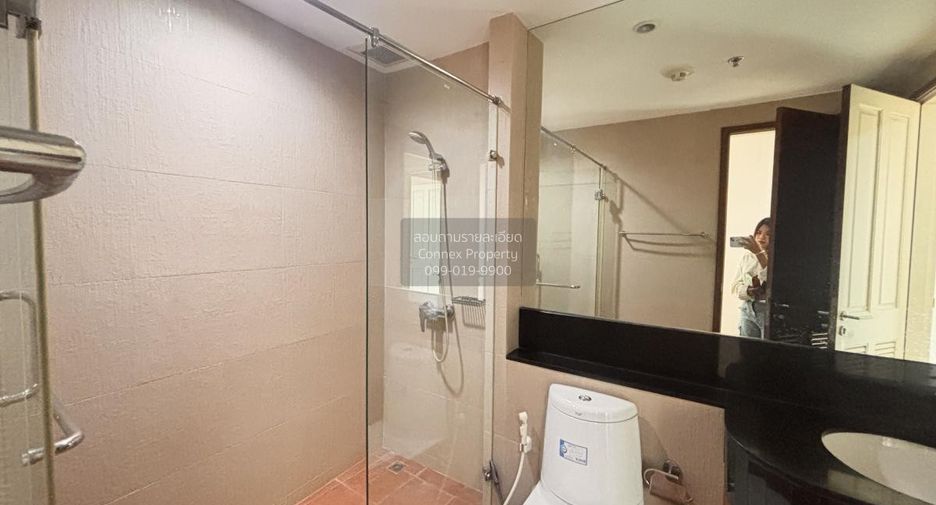 For rent 2 ベッドルーム condo in Pathum Wan, Bangkok