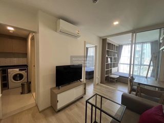 For rent 2 bedrooms condo in Phra Khanong, Bangkok