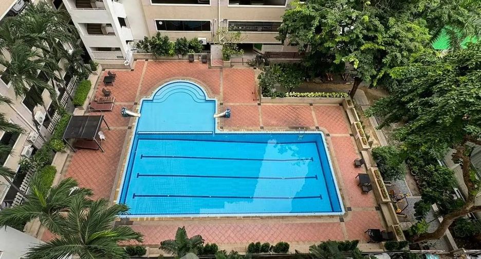 À vendre 1 chambre condo à Khlong Toei, Bangkok