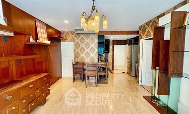 For sale 2 bedrooms condo in Phaya Thai, Bangkok