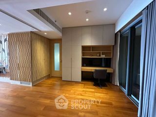 Condo en venta de 2 habitaciones en Yan Nawa, Bangkok