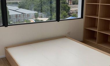 Wohnung zur Miete mit 2 Zimmer in Phra Khanong, Bangkok