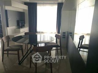 Condo en alquiler de 2 habitaciones en Huai Khwang, Bangkok