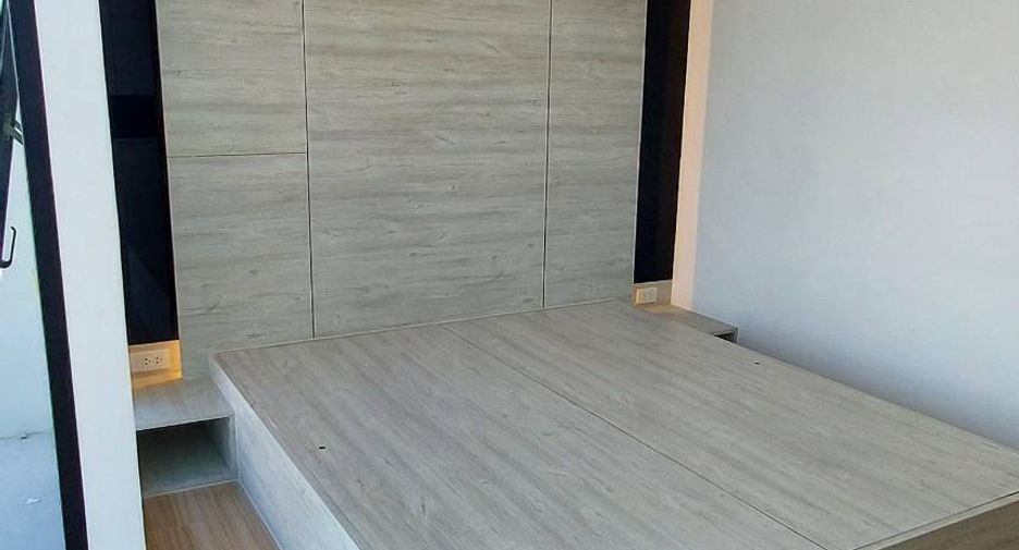 For rent 1 bed condo in Sathon, Bangkok