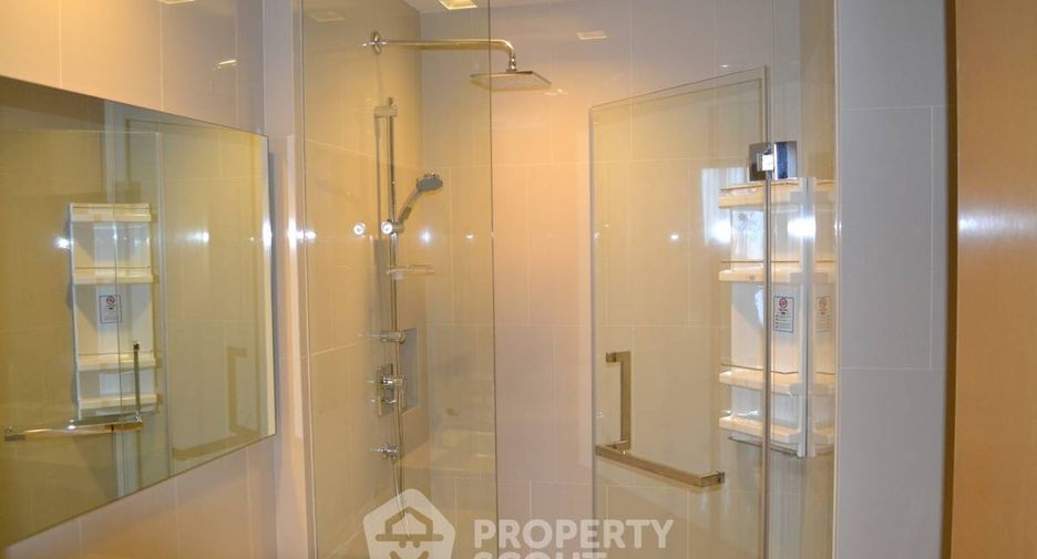 For rent 2 ベッドルーム condo in Khlong Toei, Bangkok
