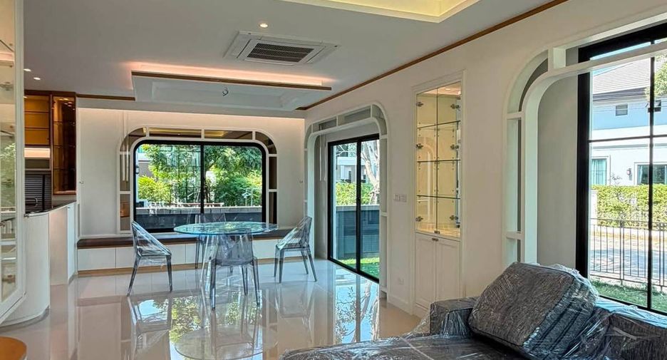 For rent 3 bedrooms house in Prawet, Bangkok