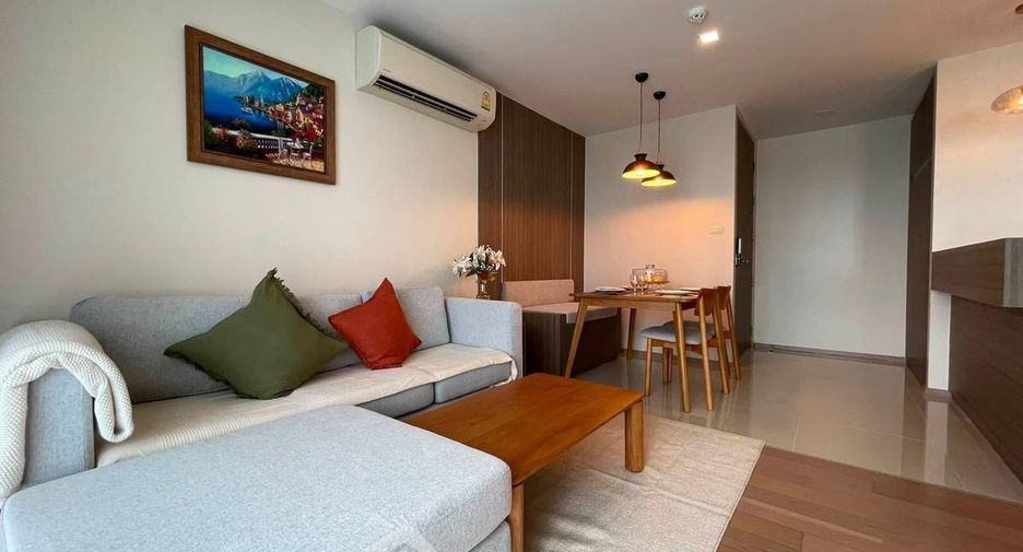 À louer 2 chambres condo à Watthana, Bangkok