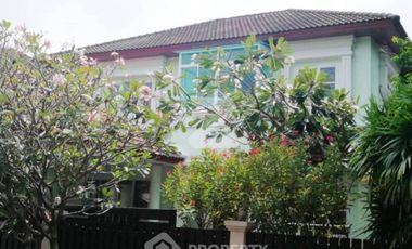 For rent 3 bedrooms house in Lat Krabang, Bangkok