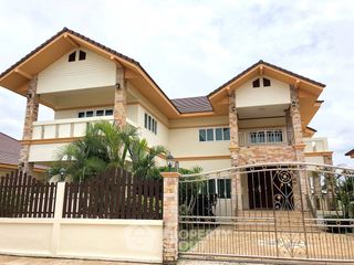 For Rent 5 Bedroom House In Bang Lamung, Chonburi