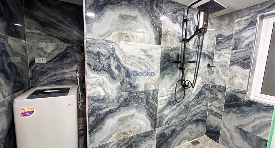 Condo en alquiler de 2 habitaciones en Bang Lamung, Chonburi