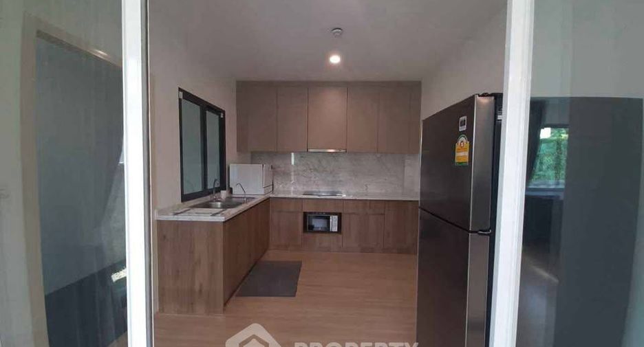 Casa en alquiler de 3 habitaciones 