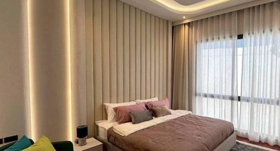 For rent 5 bedrooms house in Suan Luang, Bangkok