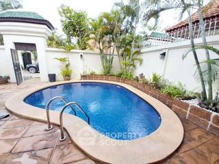 For rent 2 bedrooms villa in Bang Lamung, Chonburi