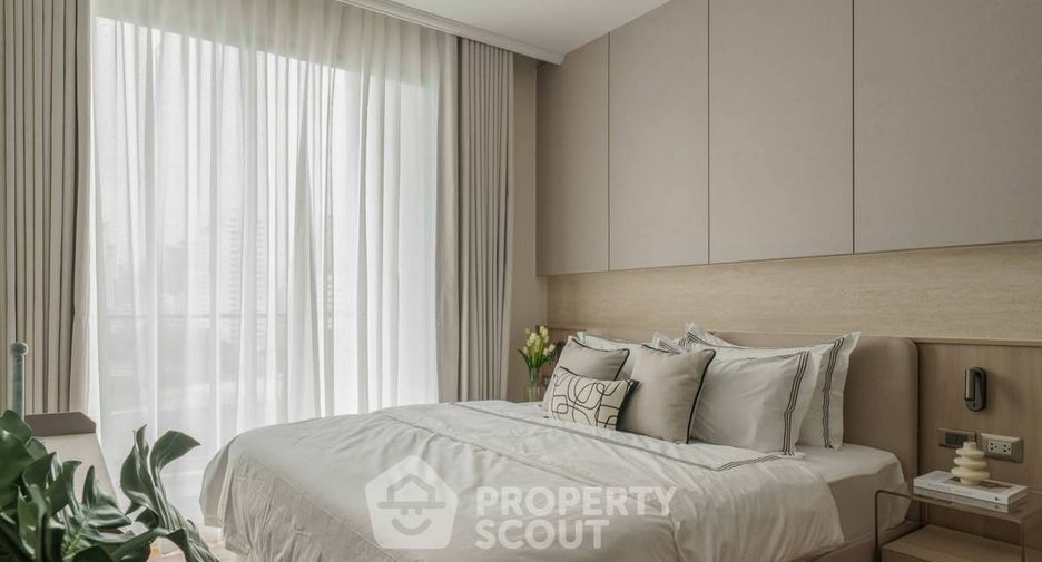 For rent 2 bedrooms condo in Watthana, Bangkok