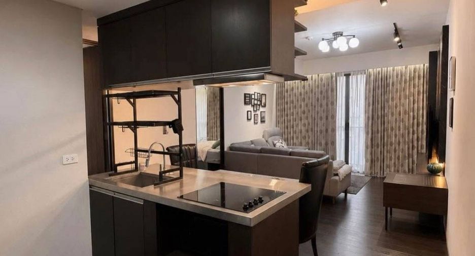 For rent 2 bedrooms condo 