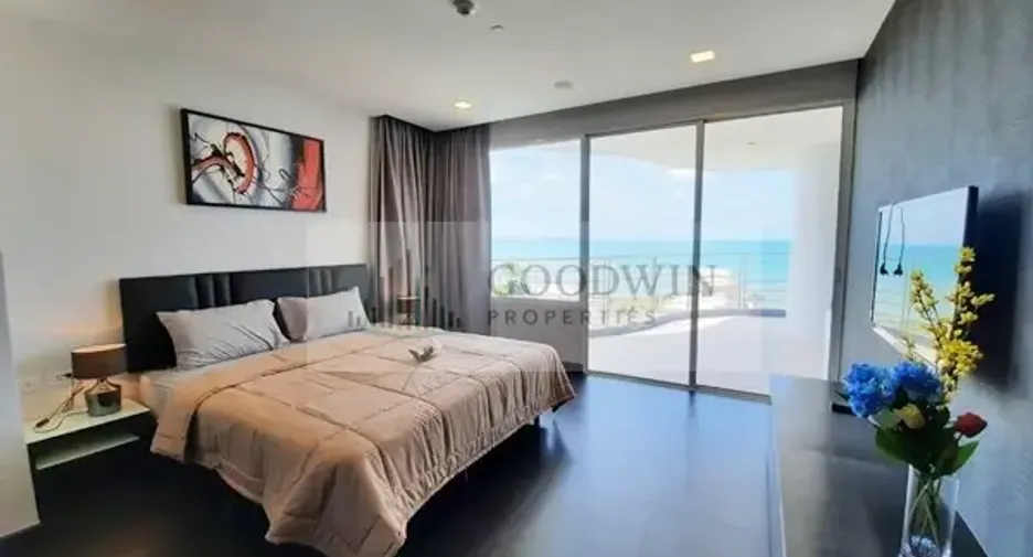 For rent and for sale 3 bedrooms condo 