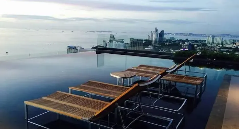 For sale 1 bed condo in Bang Lamung, Chonburi