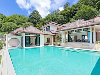 À louer 4 chambres villa à Mueang Phuket, Phuket