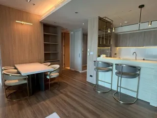 For rent 2 bedrooms condo in Sathon, Bangkok