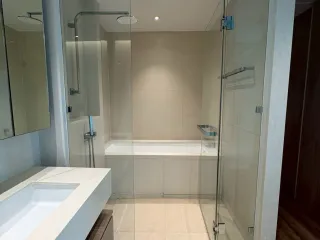 For rent 2 bedrooms condo in Sathon, Bangkok