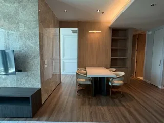 For rent 2 bedrooms condo in Sathon, Bangkok