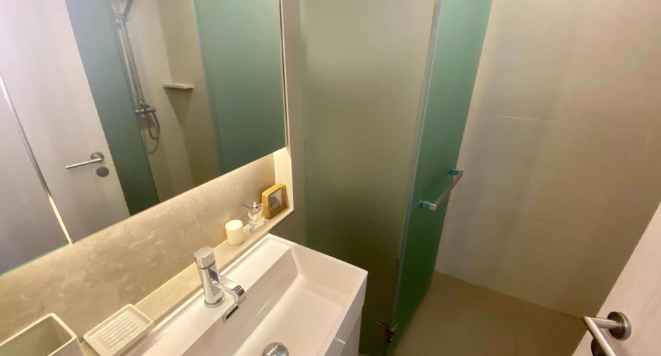For rent and for sale 2 bedrooms condo 