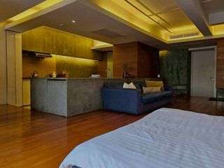 For rent studio condo in Pathum Wan, Bangkok