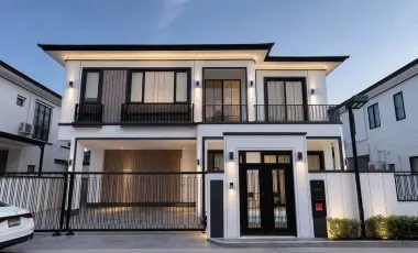 For rent 4 bedrooms villa in Bang Lamung, Chonburi