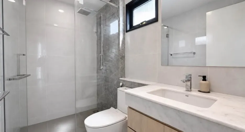 For rent 4 bedrooms villa in Bang Lamung, Chonburi