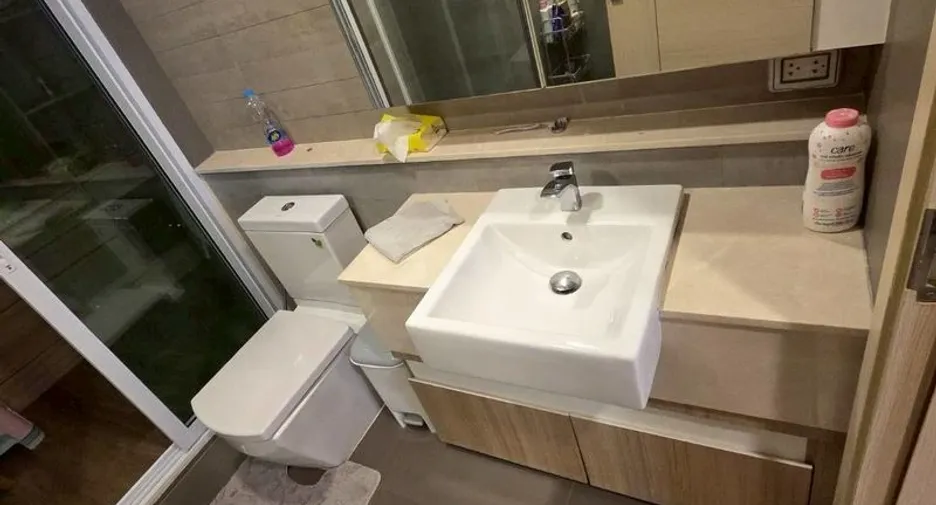 For sale 2 bedrooms condo 