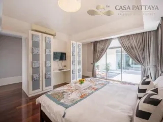 Villa en alquiler de 9 habitaciones en Jomtien, Pattaya