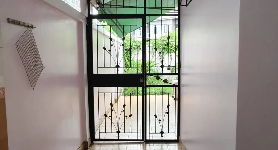 À vendre 2 chambres maison à Bang Lamung, Chonburi