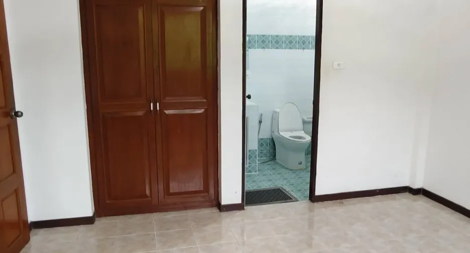 À vendre 2 chambres maison à Bang Lamung, Chonburi