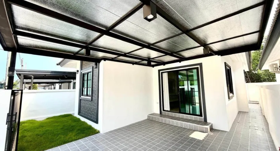 À louer 3 chambres maison à Bang Lamung, Chonburi